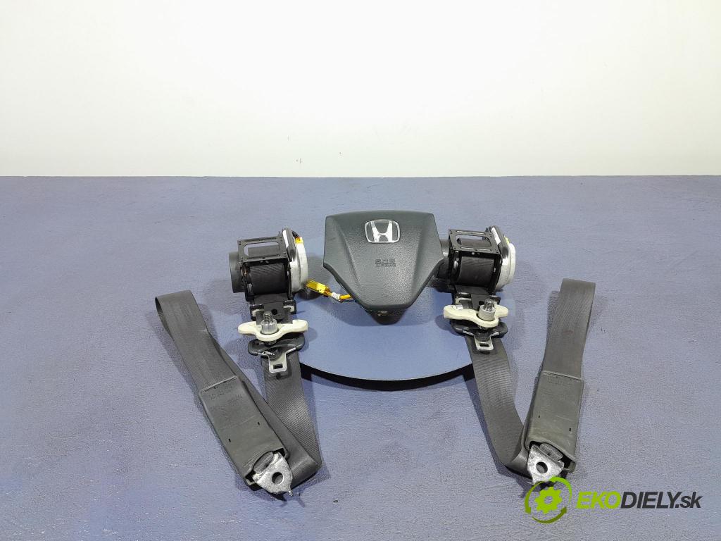 Honda Cr-v 2012 kokpit,pristrojová doska