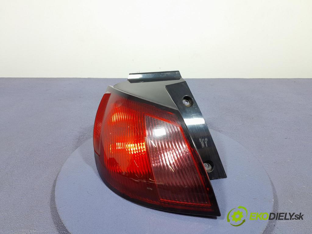 Mitsubishi Colt 2009 svetlo / reflektor zad ľavá Vonkajsia: MR957365