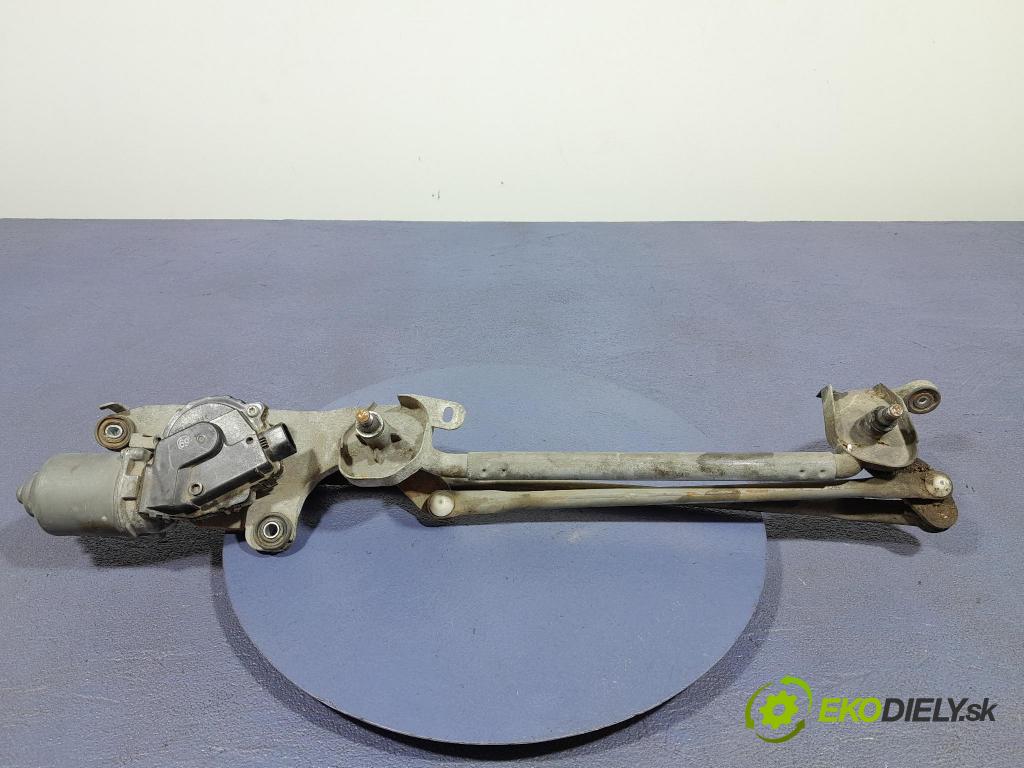 Mitsubishi Colt 2009 mechanizmus motor: Stierače: Predné 8250A231