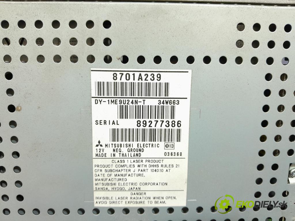 Mitsubishi Colt 2009 Radio I Navigácia: 8701A239