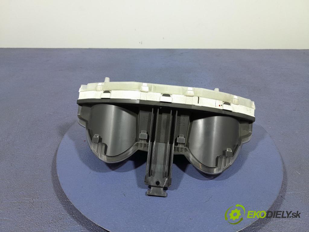 Mitsubishi Colt 2009 prístrojovka/ budíky 8100B081