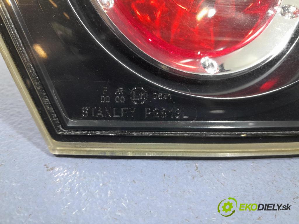 Mazda 3 2007 svetlo / reflektor zad ľavá Vnútri: P2913L