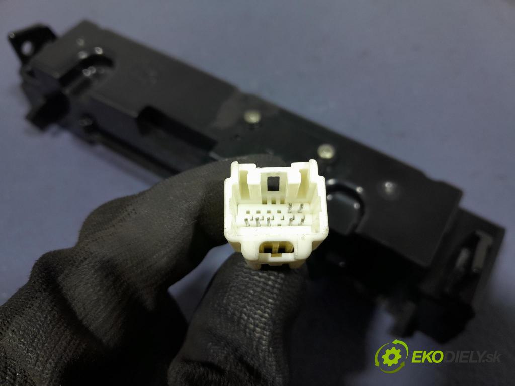Mazda 3 2007 displej Radio / GPS 