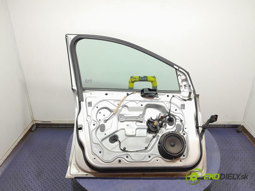 Ford Focus 2010 dvere Predné Vľavo: 
