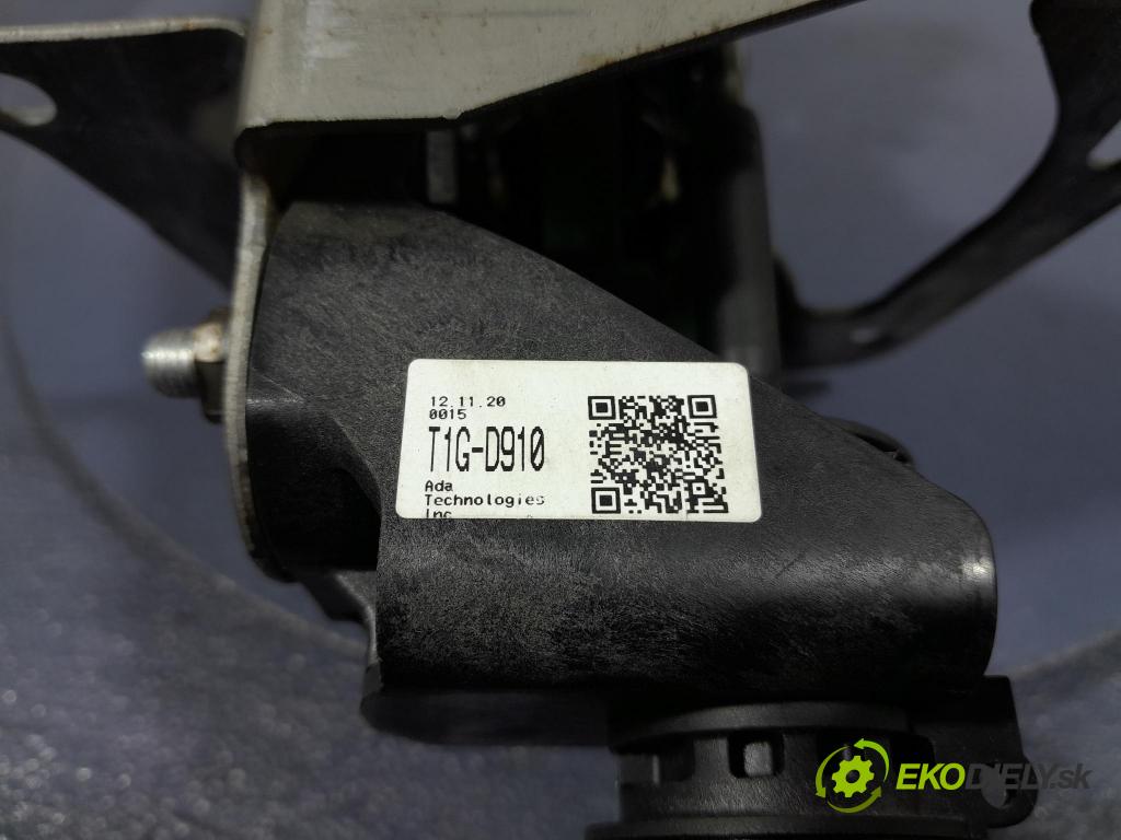 Honda Cr-v 2012 Páka: Zmeny: T1G-D910