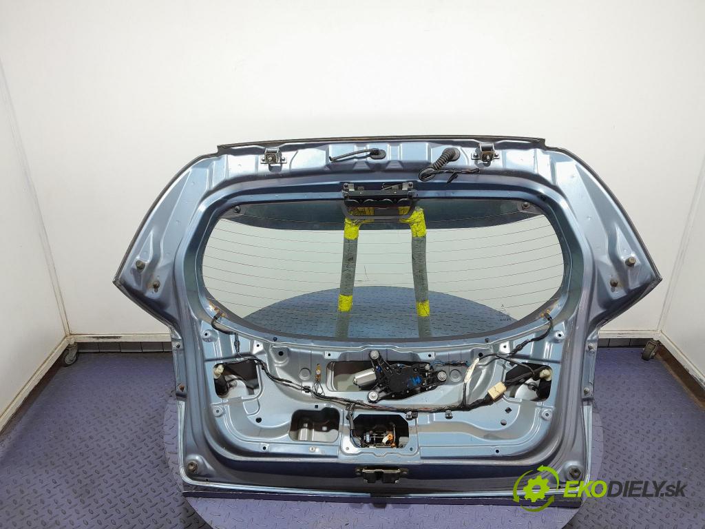 Mitsubishi Colt 2009 zadní dveře kufra: kufr 