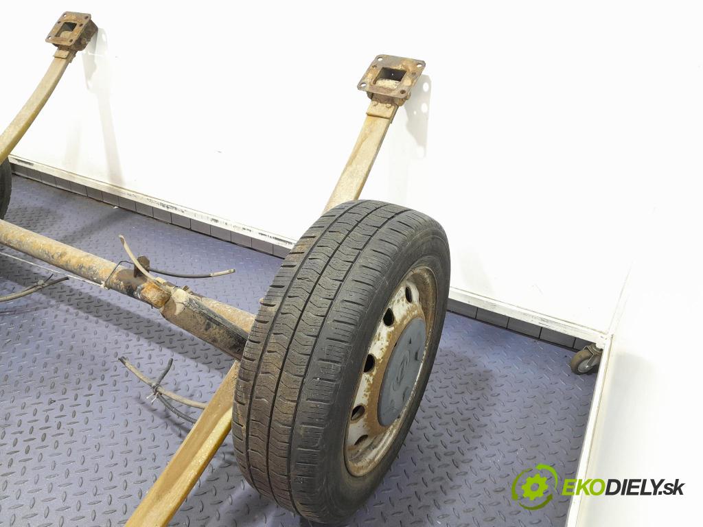 Opel Movano 2006 výztuha Pozastavenia: Zad: 