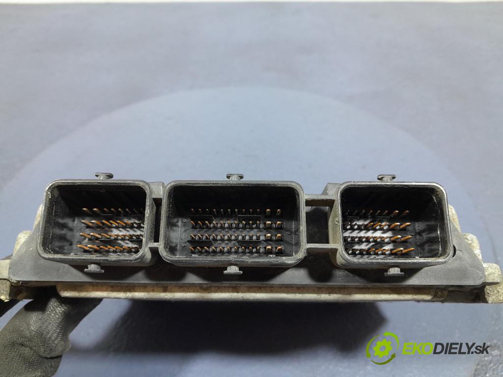 Opel Movano 2006 riadiaca jednotka Motor: 8200311550