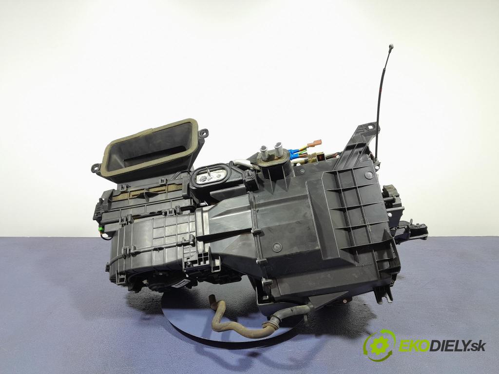 Honda Cr-v 2012 radiátor 79020T1GG520M1