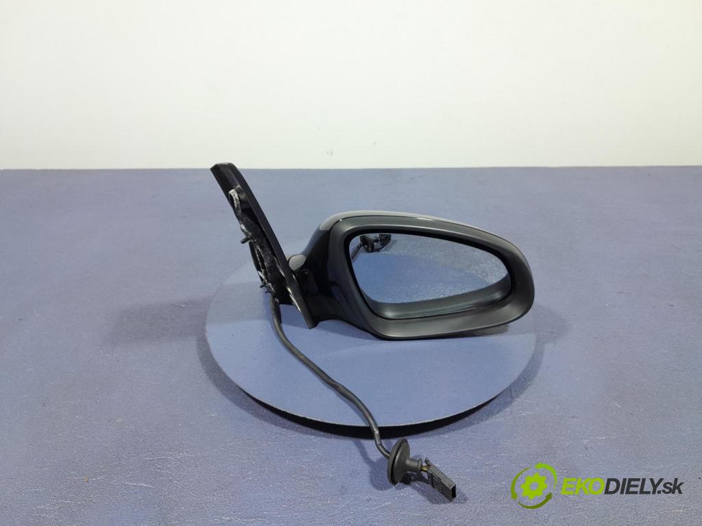 Opel Astra 2011 zrkadlo pravé