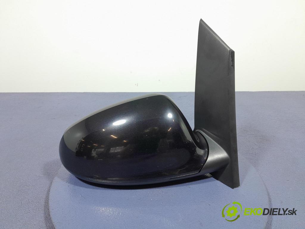 Opel Astra 2011 zrkadlo pravé