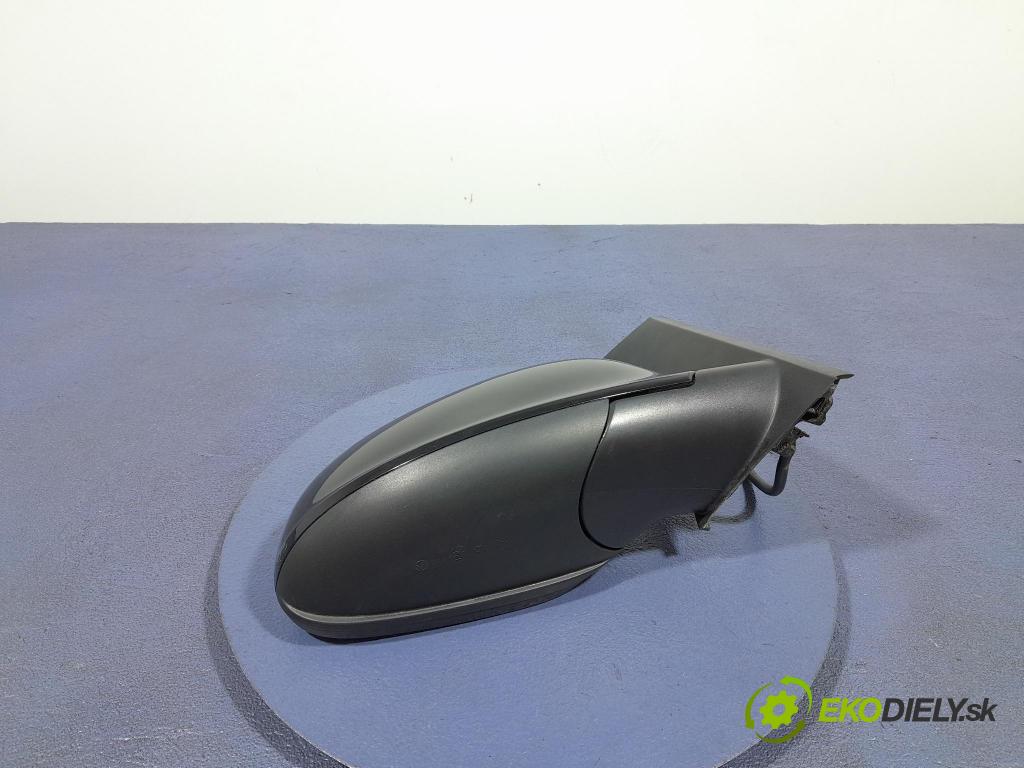 Opel Astra 2011 zrkadlo pravé