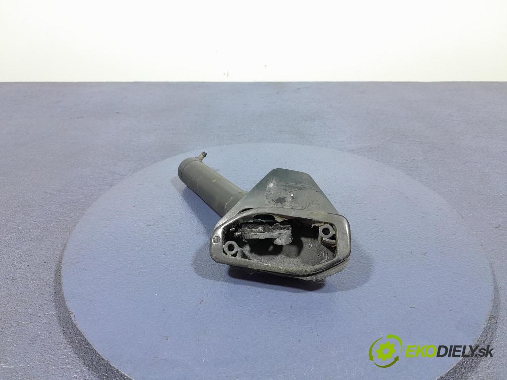 Opel Astra 2011 ostřikovač 13258407