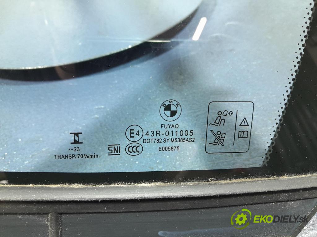 Bmw X3 2023 sklo dvere zad ľavé
