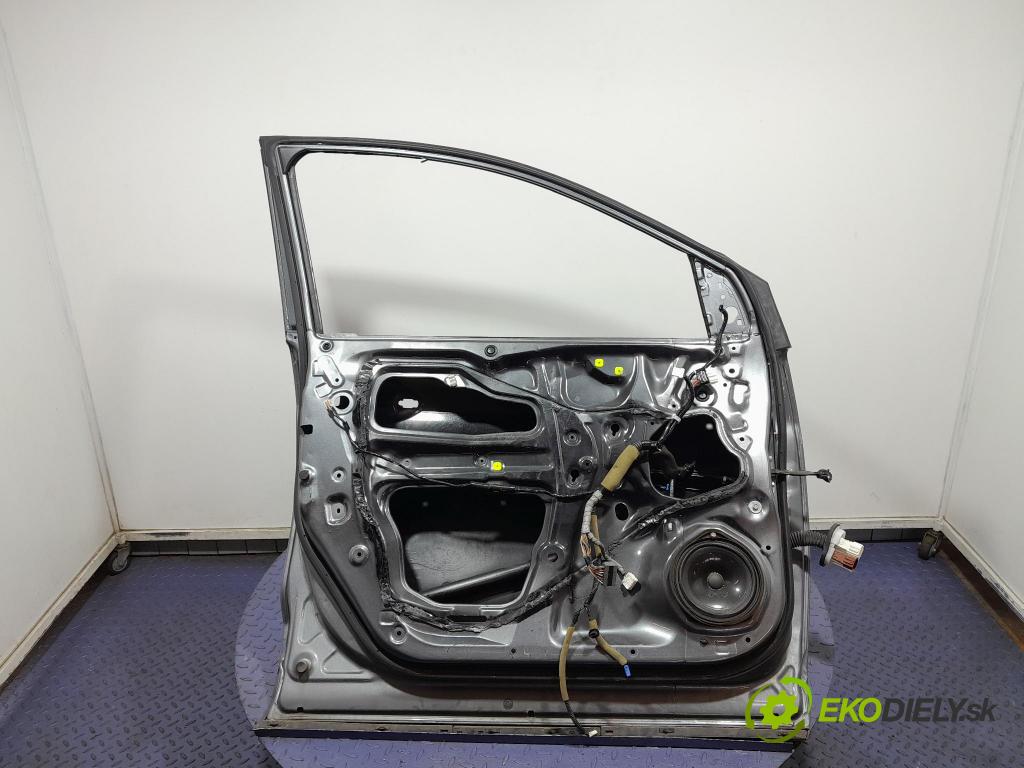 Honda Cr-v 2012 dvere Predné Vľavo: 