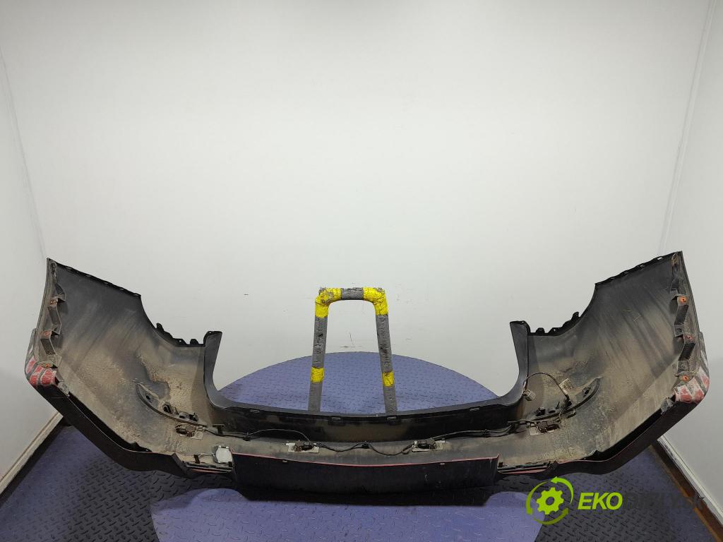 Opel Astra 2011 nárazník zad 