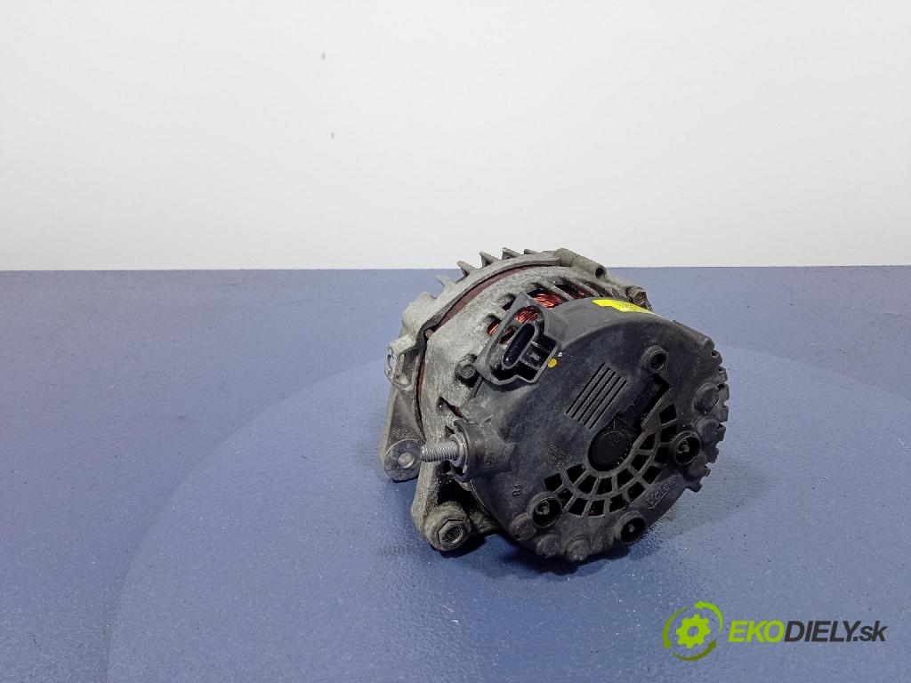 Kia Ceed 2013 Alternator 373002A850
