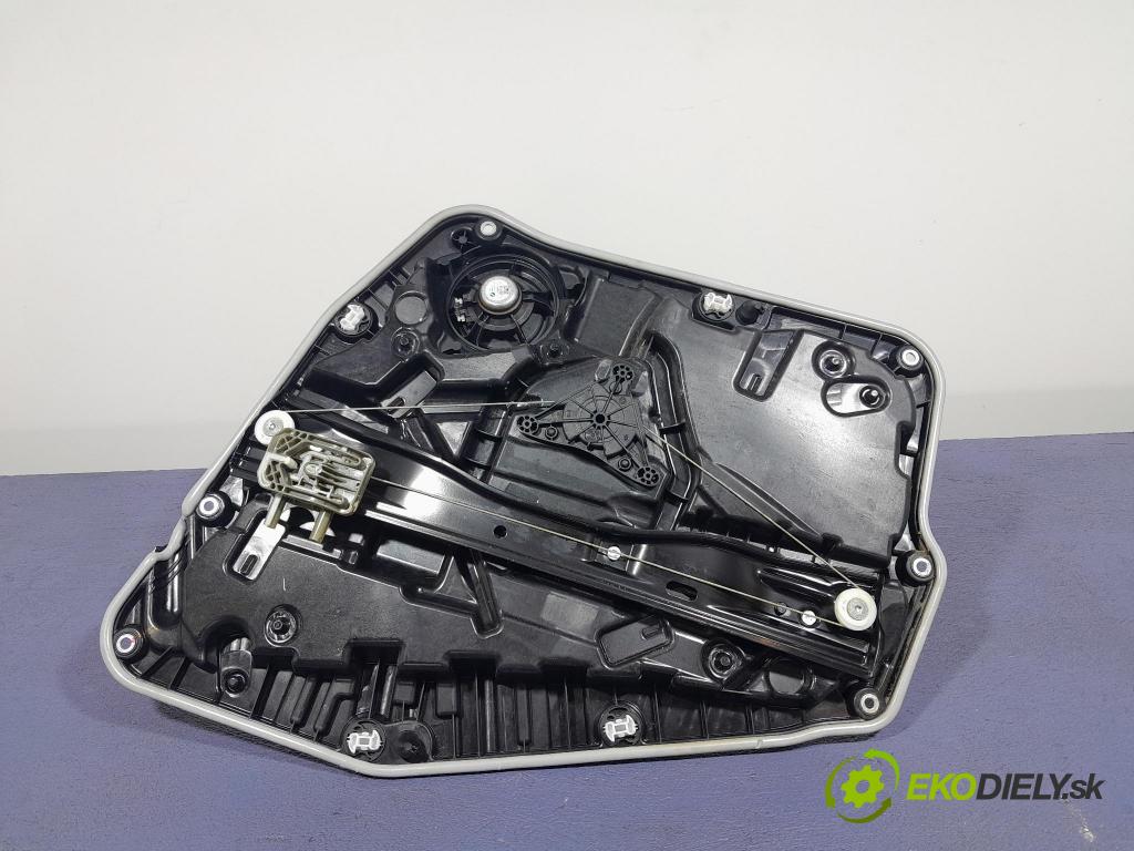 Bmw X3 2023 mechanismus stahování Sklenka: Zad: v pravo: 7487602