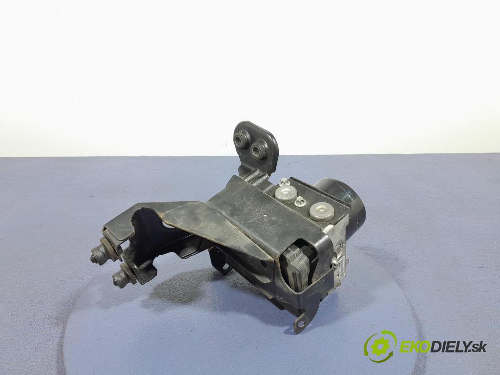 Opel Astra 2011 čerpadlo ABS x 13356789