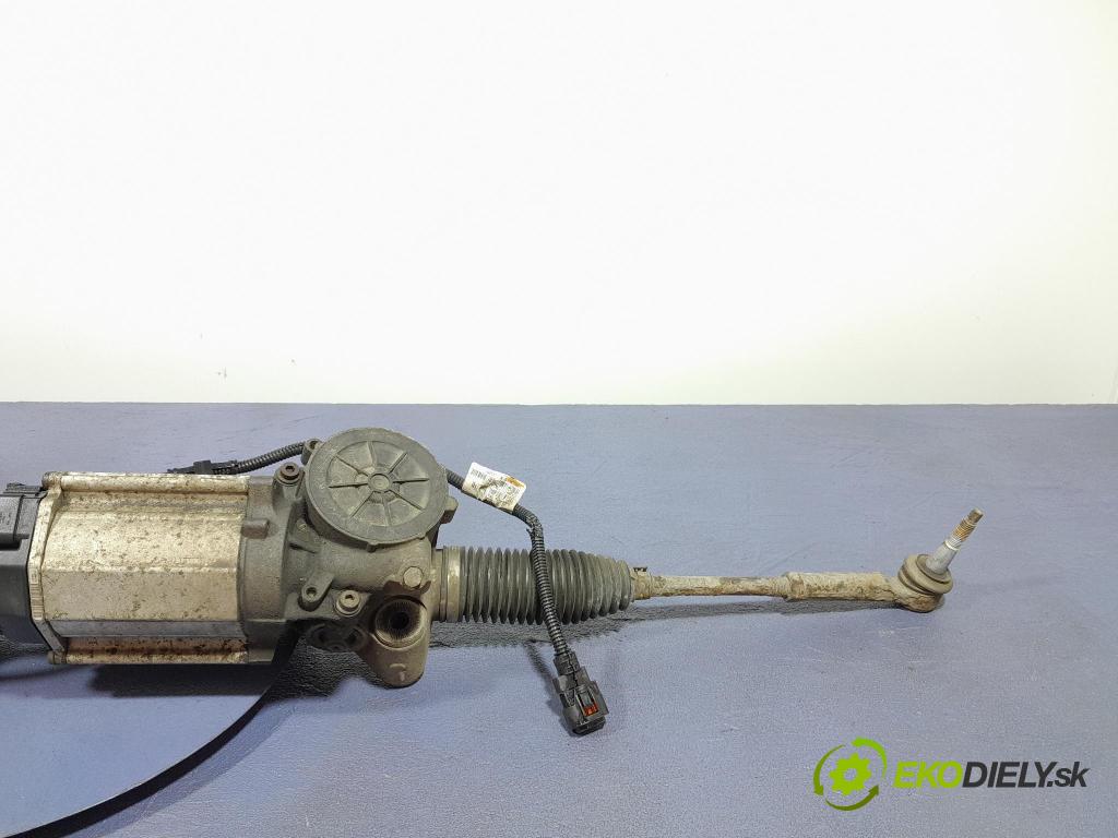 Opel Astra 2011 řízení volantu P13363853