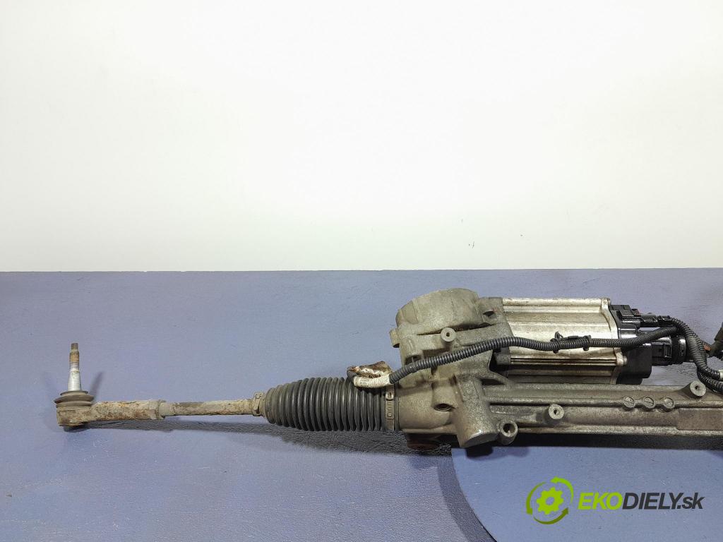 Opel Astra 2011 řízení volantu P13363853