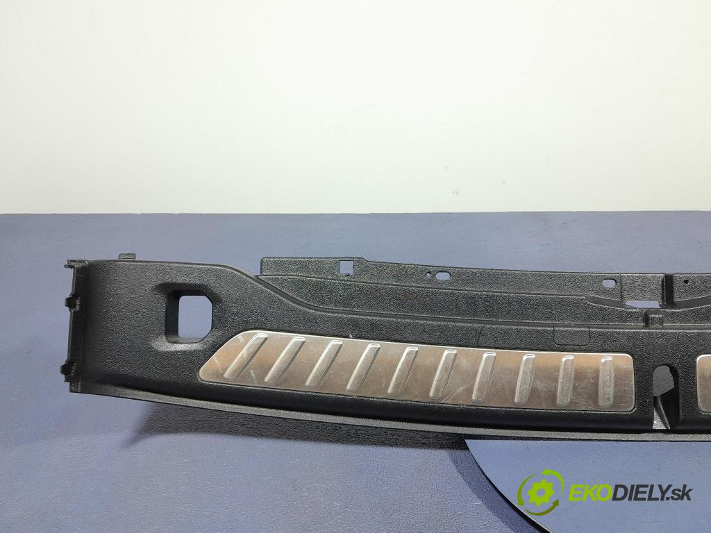 Bmw X3 2023 lišta kufr 7396612