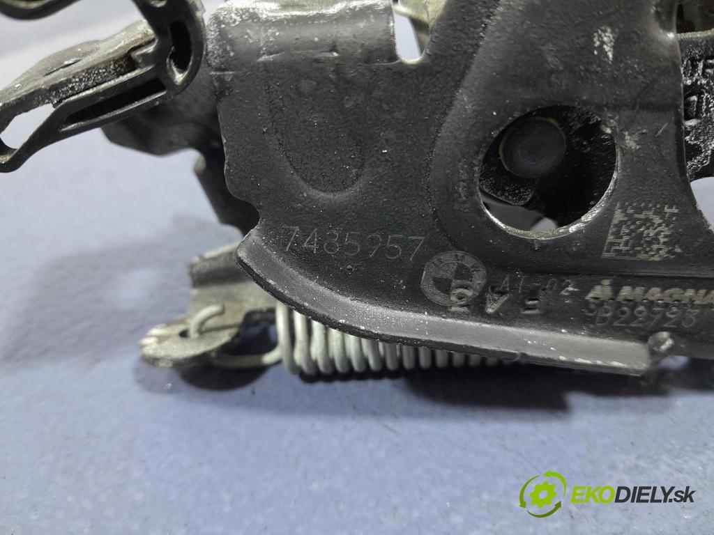 Bmw X3 2023 zámok masky: 7485957