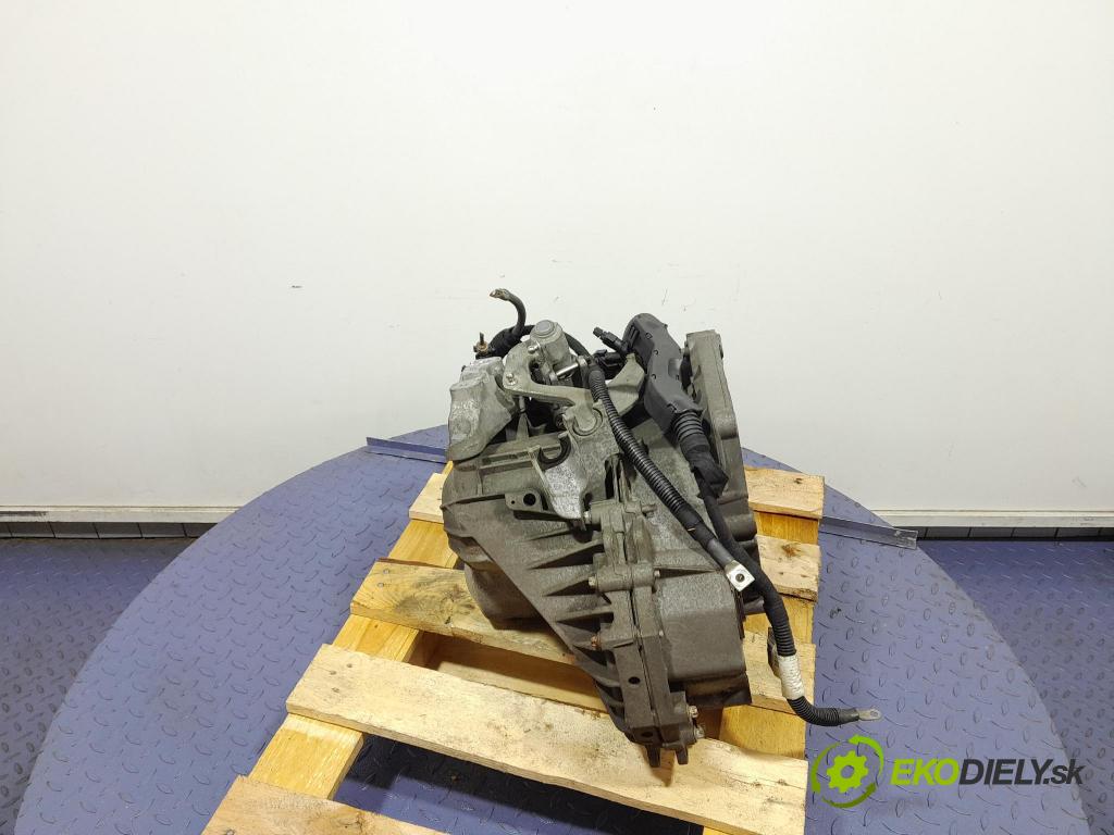 Opel Astra 2011 prevodovka Manualna 55564375