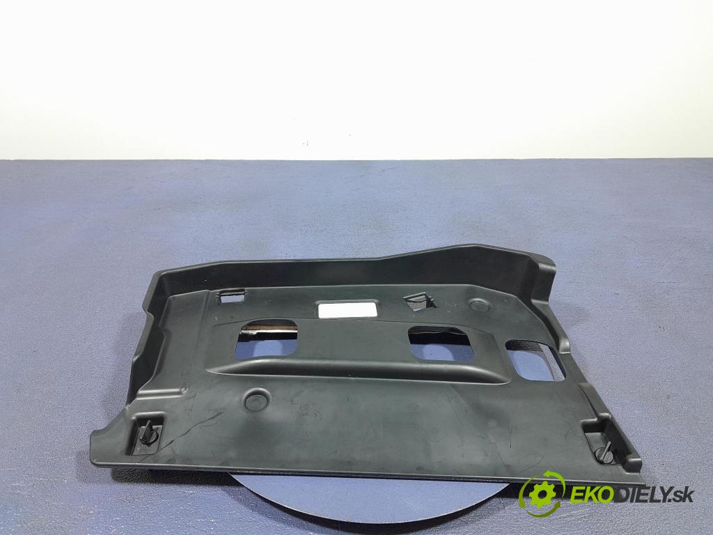 Bmw X3 2023 kryt Plast: Interiéry: 9418762