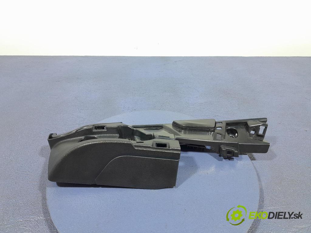 Bmw X3 2023 kryt Plast: Interiéry: 7446360