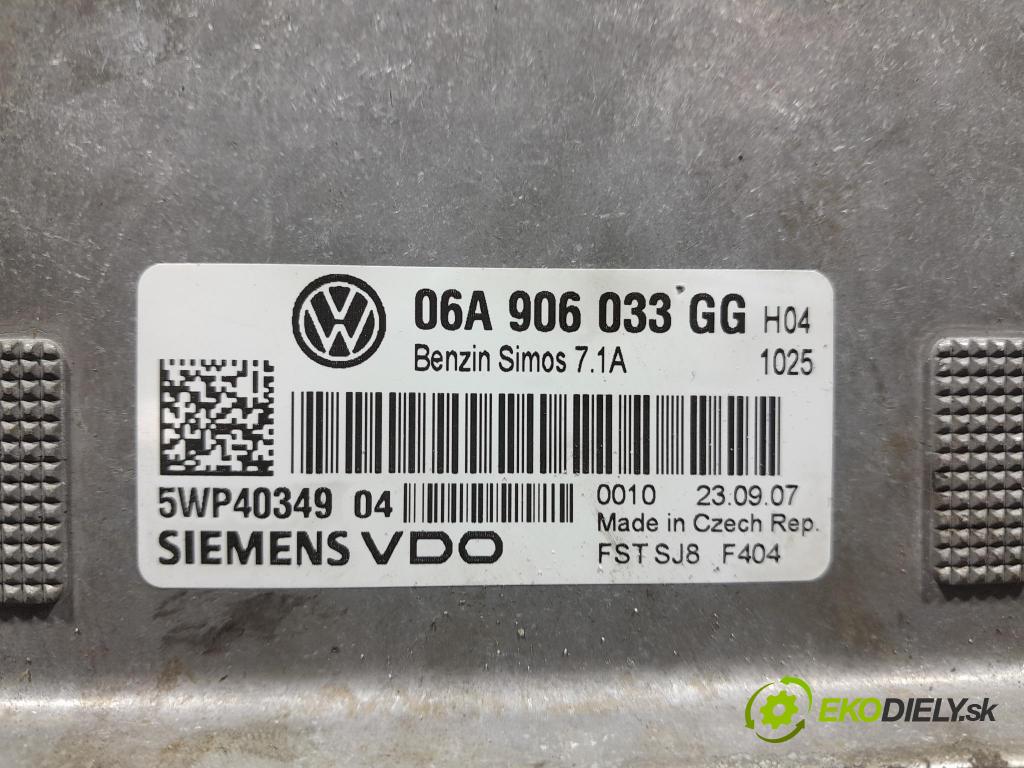 Vw Golf 2007 řídící jednotka Motor: 06A906033GG