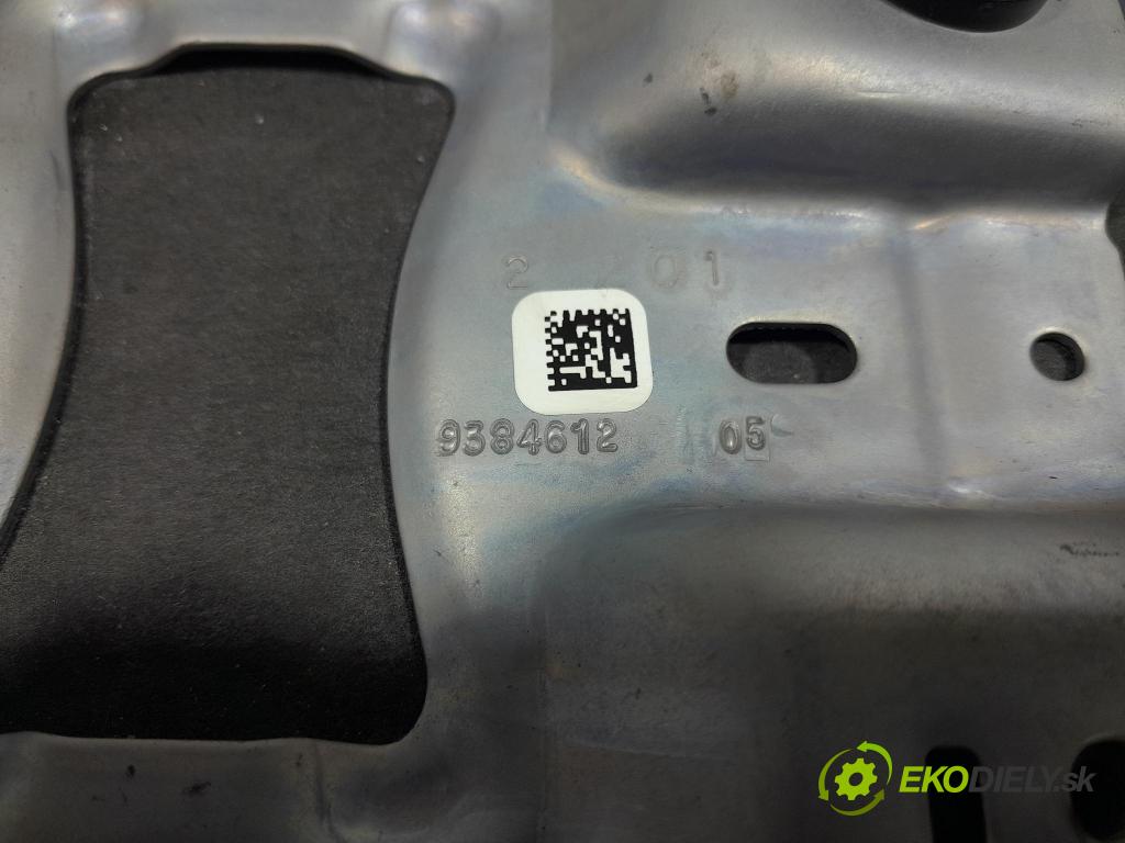 Bmw X3 2023 tunel Stredný: 9384612
