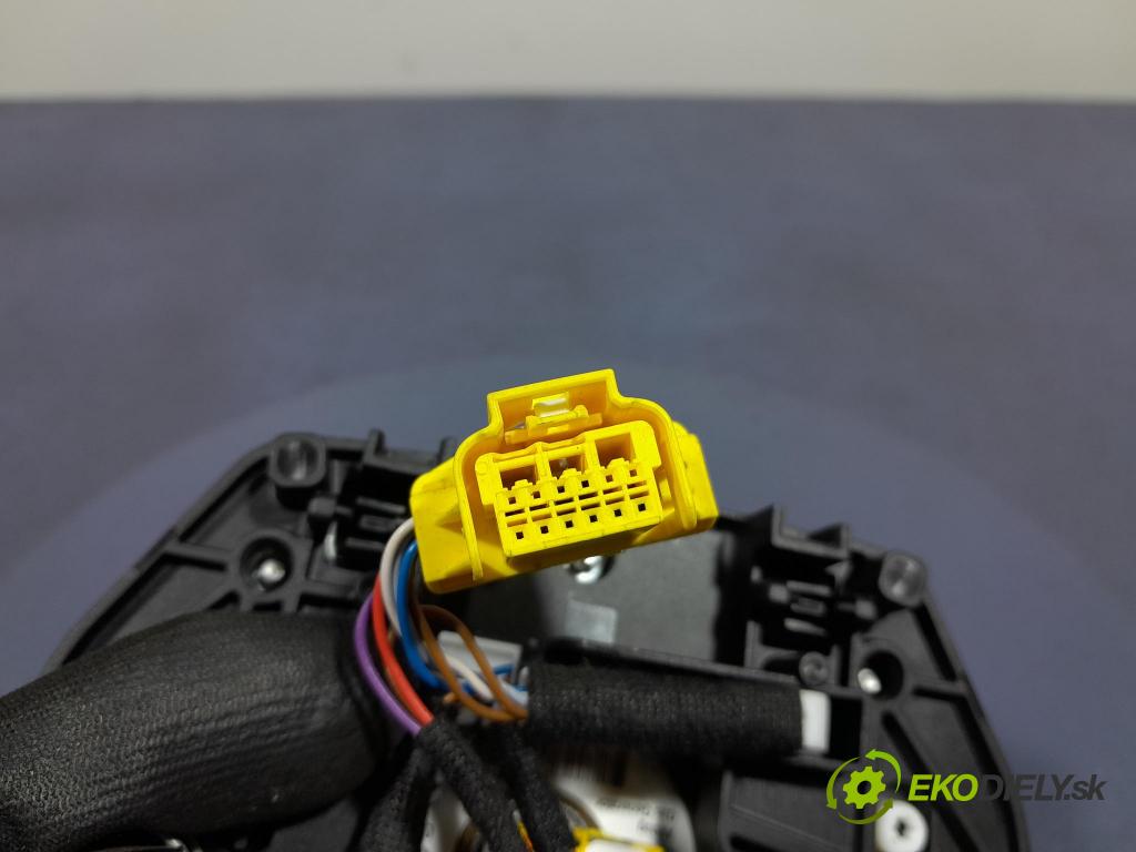 Skoda Kamiq 2022 Airbag: Řidiči: x 3V0880201AN