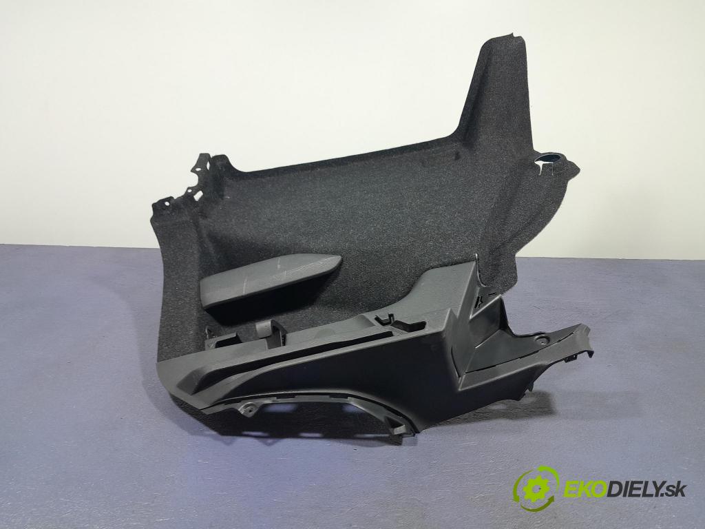 Skoda Kamiq 2022 Tapacír: kufr 658867762A