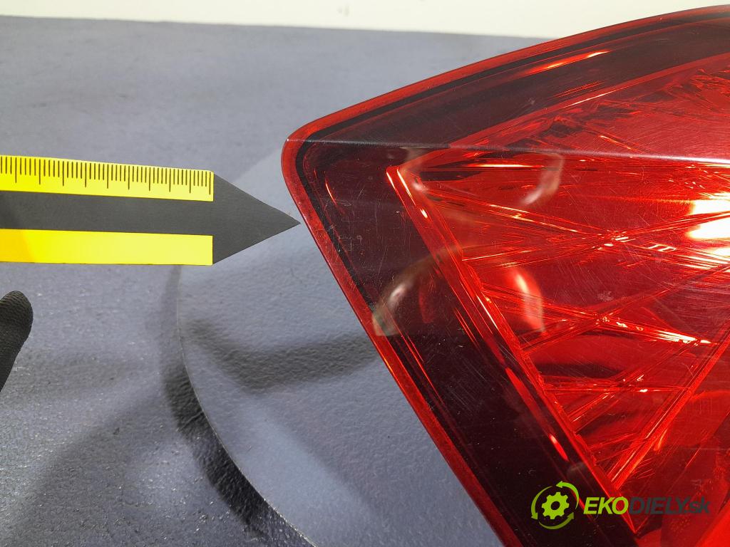 Skoda Kamiq 2022 světlo Zad: levá Mimo: 658945207