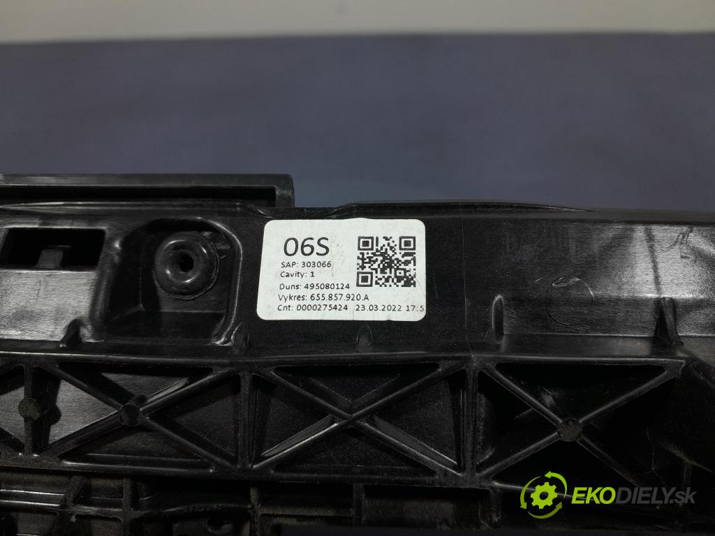 Skoda Kamiq 2022 kryt Plast: Interiéry: 655857920A