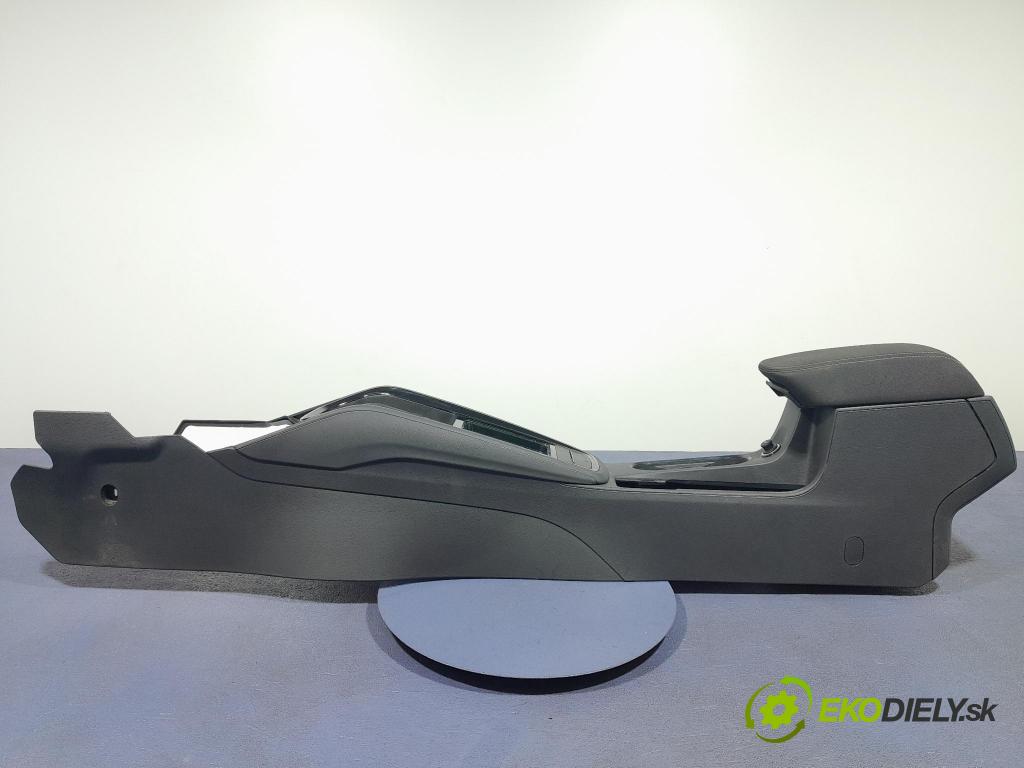 Skoda Kamiq 2022 Tunel: Střední: