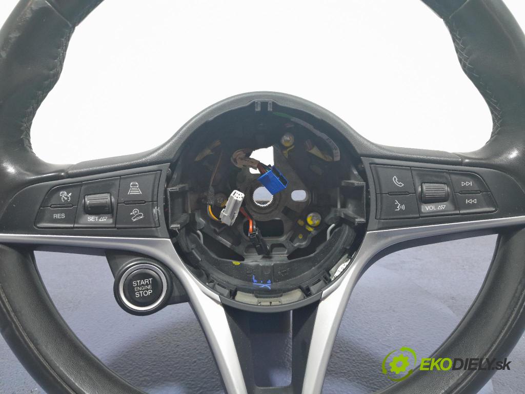 Alfa romeo Stelvio 2017 volant
