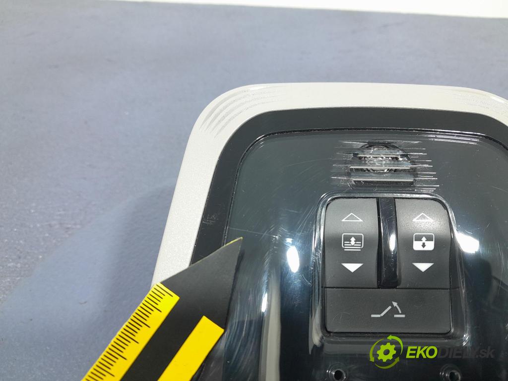 Alfa romeo Stelvio 2017 Lampy Uvnitř 50552675