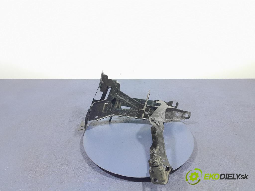 Bmw X3 2023 výstuha Predné: / pas predný 7400114