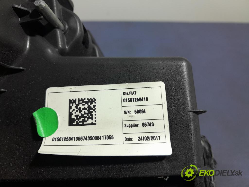 Alfa romeo Stelvio 2017 kastlík 01561258410
