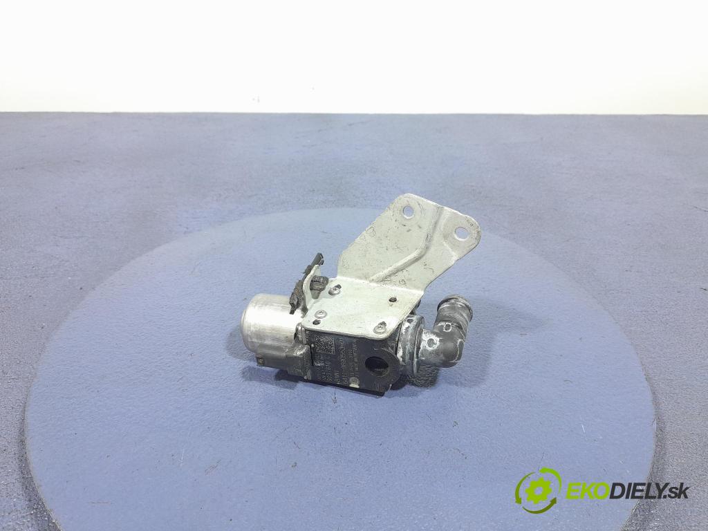 Bmw X3 2023 čerpadlo Voda 9890553