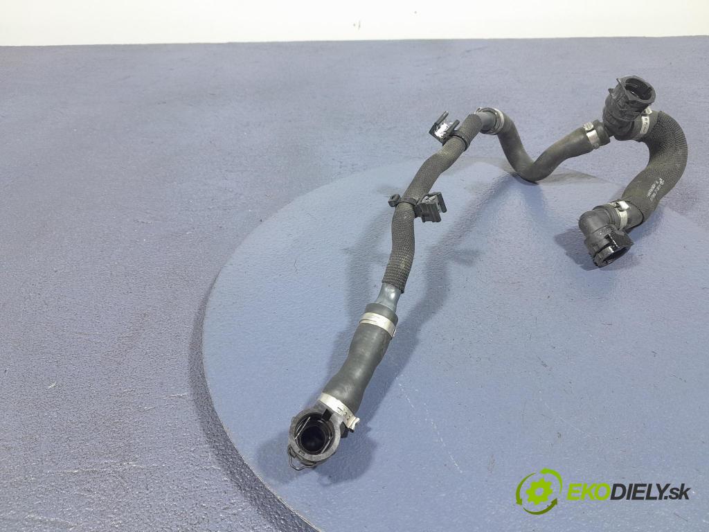 Bmw X3 2023 trubka Chladič: 8470041