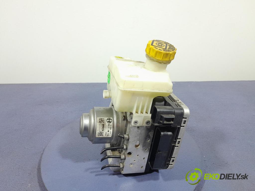 Alfa romeo Stelvio 2017 servo Brzdní: 10.1202-0701.4