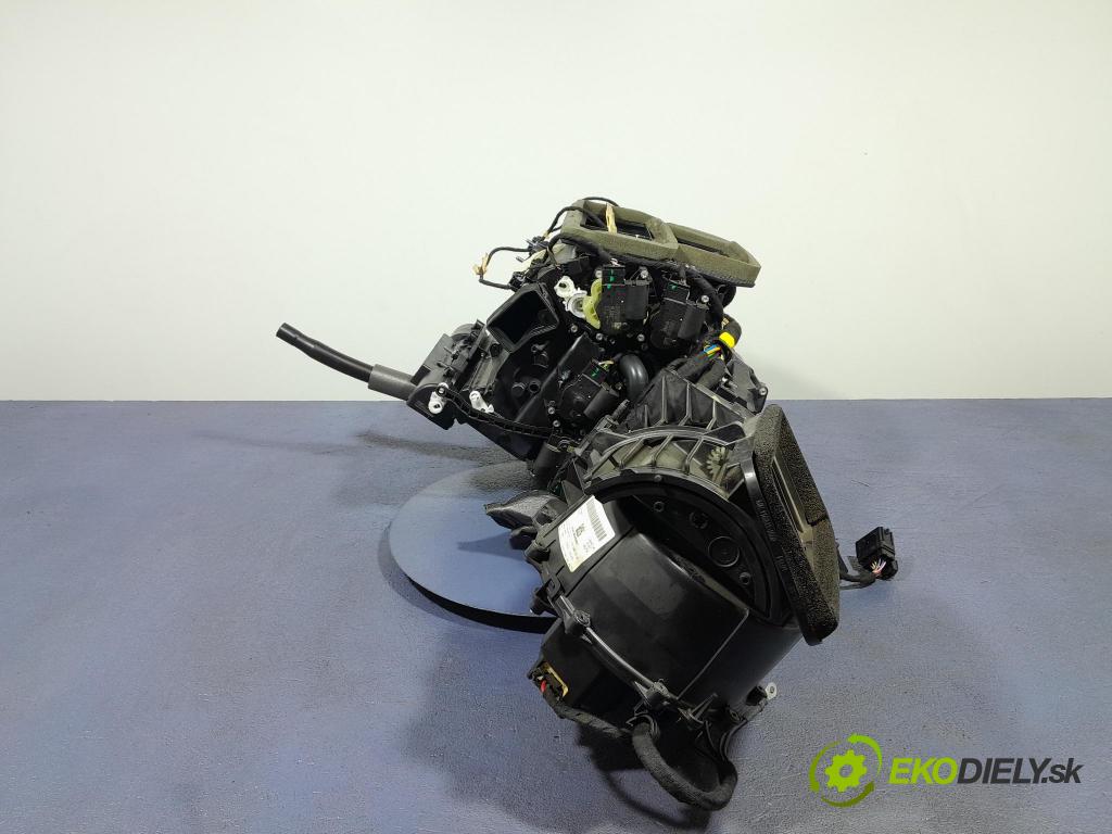 Alfa romeo Stelvio 2017 radiátor 00505401250