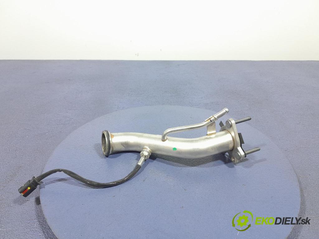 Bmw X3 2023 trubka Vzduch: 8596808