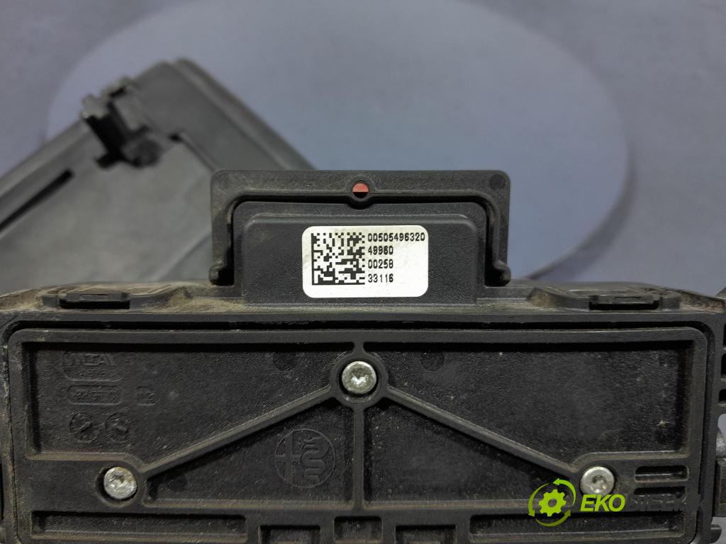 Alfa romeo Stelvio 2017 instalace Elektrický: 00505496320