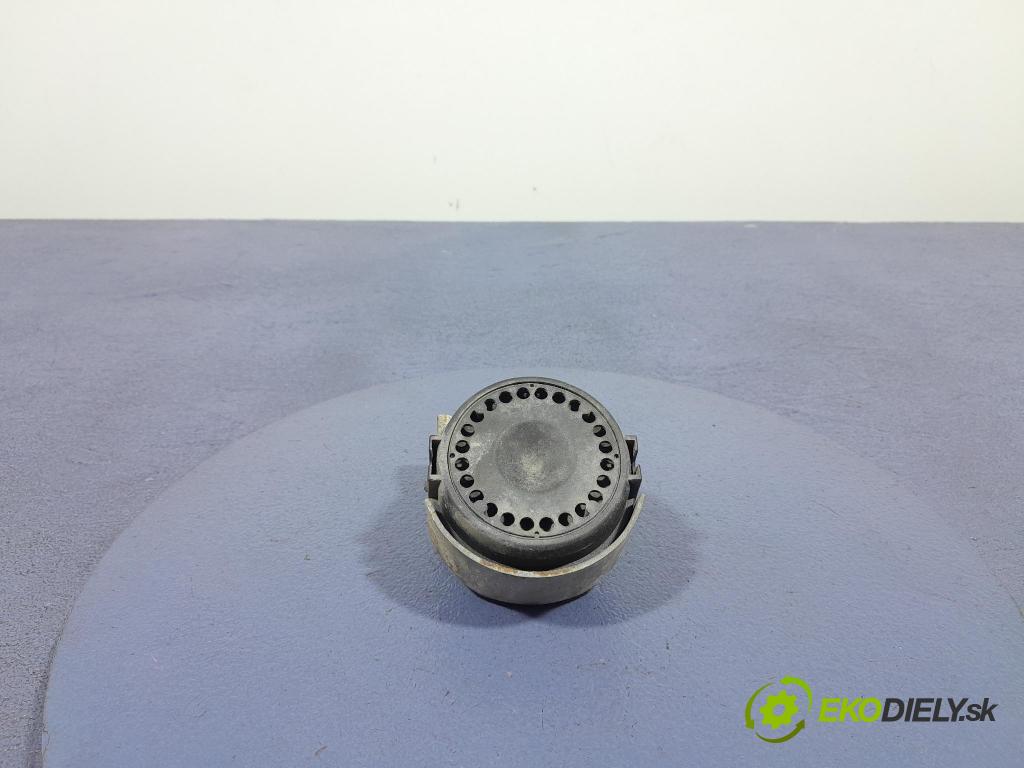 Alfa romeo Stelvio 2017 Signál Zvuk 50545161