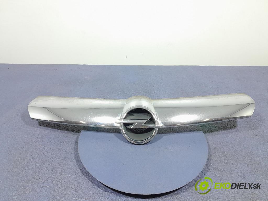 Opel Corsa 2007 miežka / Gril: 13223226