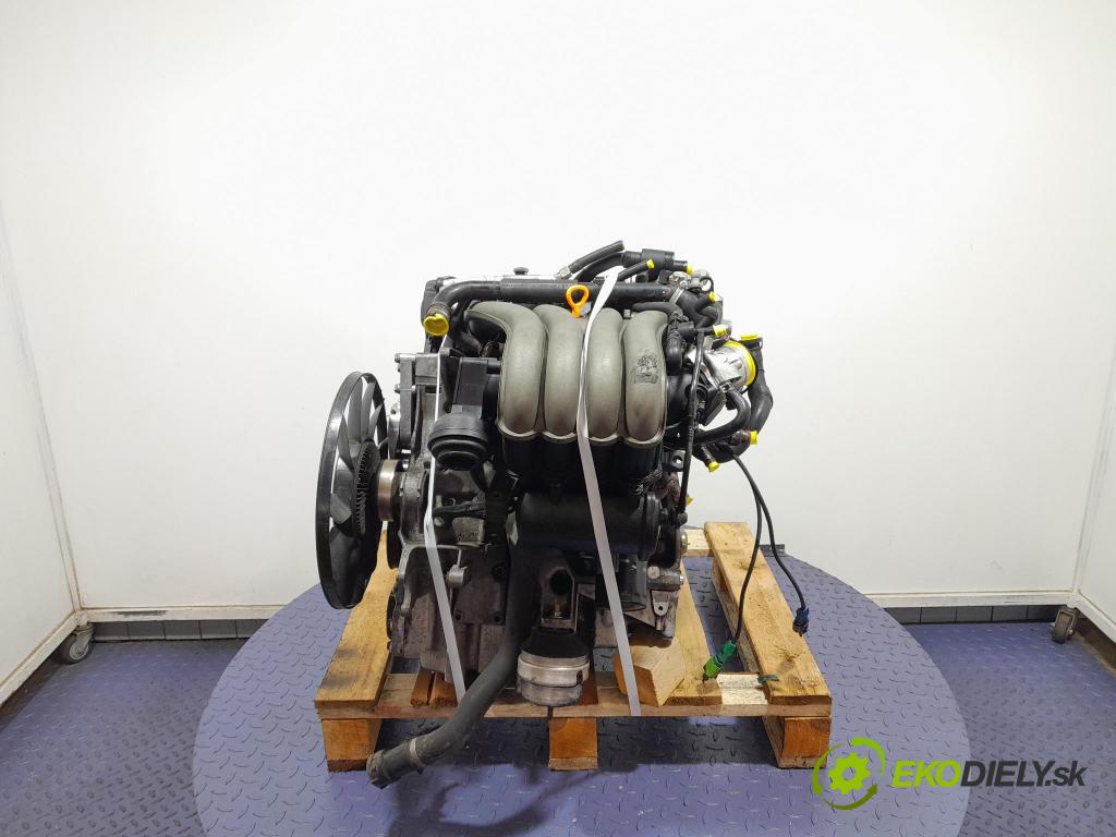 Vw Passat 2003 motor Benzín ALT
